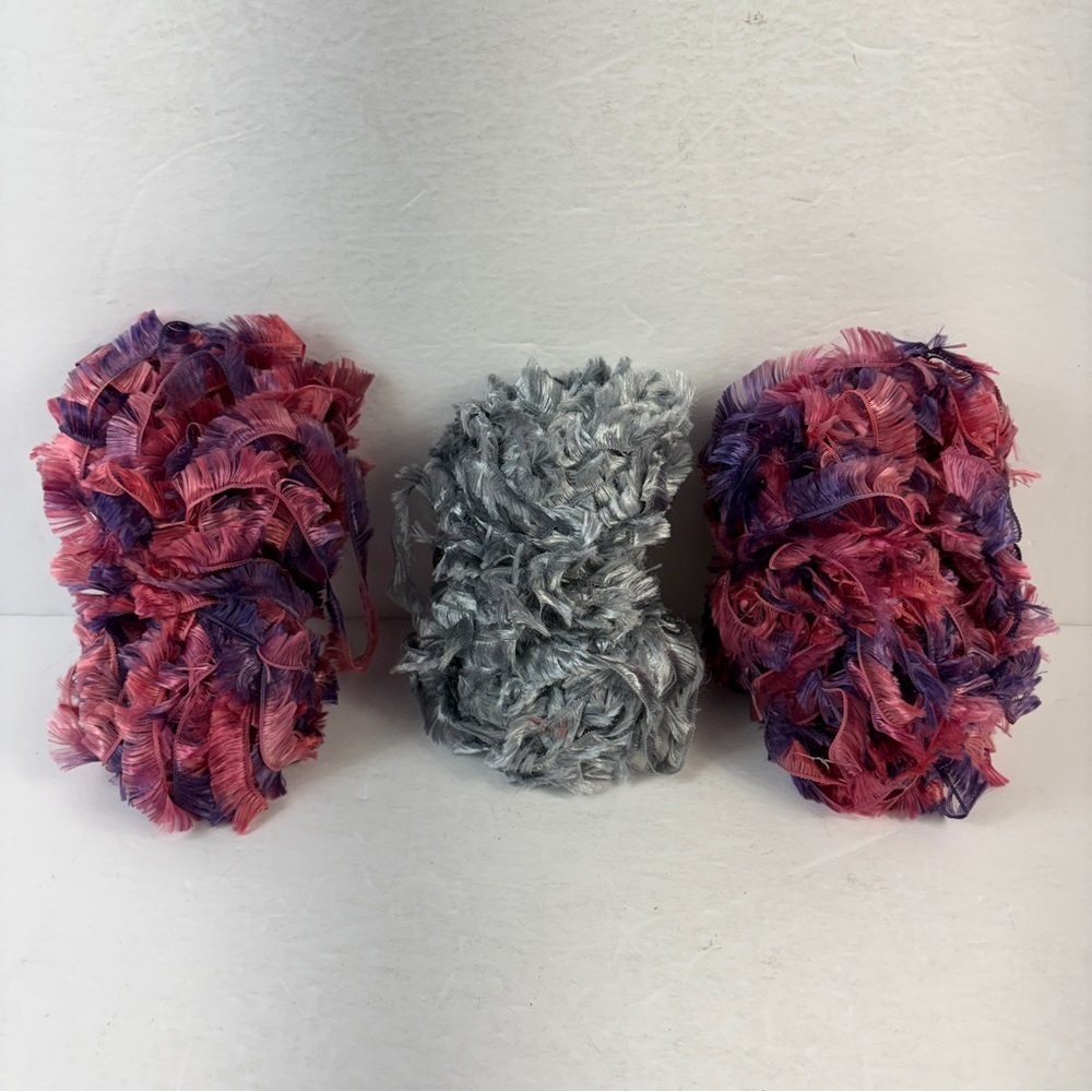Fuzzy Eyelash Novelty Pink Purple Gray Silver Feather Boa Yarn Lot 🧶
